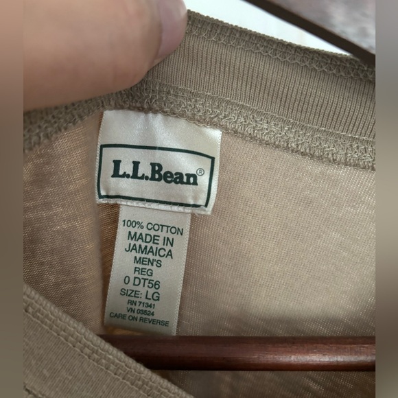 L.L. Bean Henley Beige Large - Picture 3 of 4